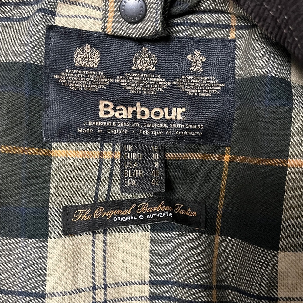 Barbour Beadnell Olive Green Waxed Cotton Utility Jacket w/Dark Corduroy Collar - Picture 7 of 9